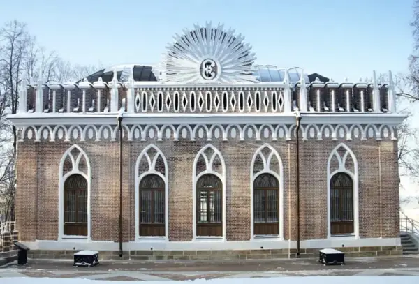 Малый дворец зимой в музее-заповеднике Царицыно