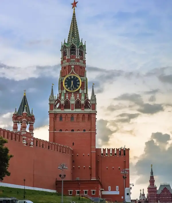 Экскурсия для школьников Кремль и Алмазный фонд