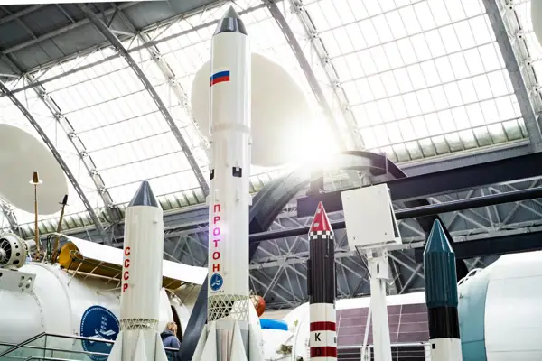 Экспозиция на экскурсии в Центре космонавтики на ВДНХ