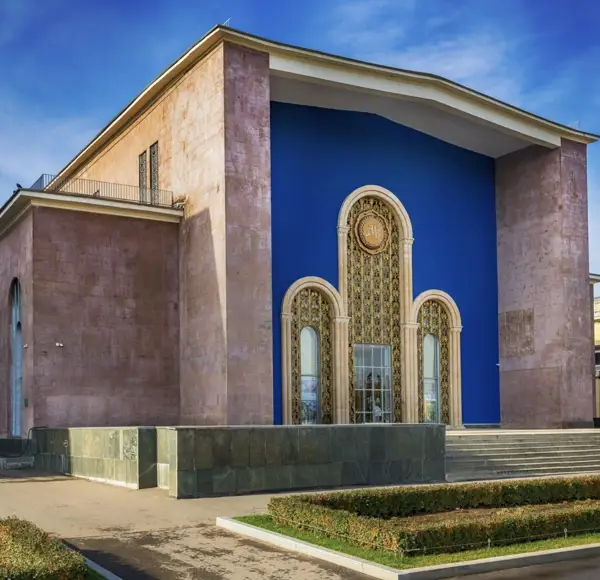 Обзорная экскурсия для школьников по Музею Рерихов на ВДНХ