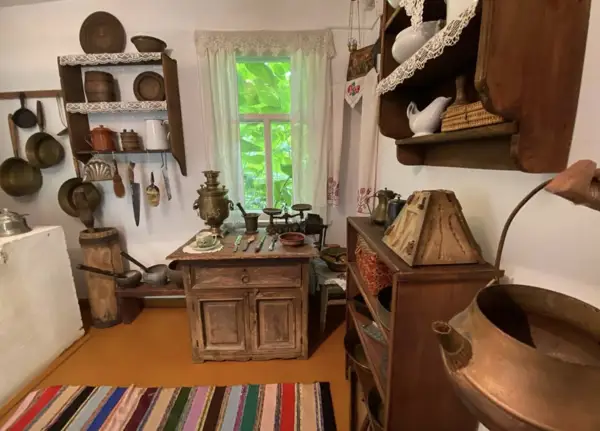 Кухня на экскурсии по усадьбе Шахматово