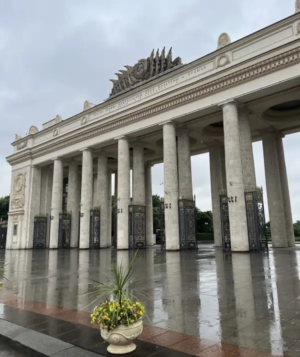 Экскурсия для школьников в музей Парка Горького и урок москвоведения