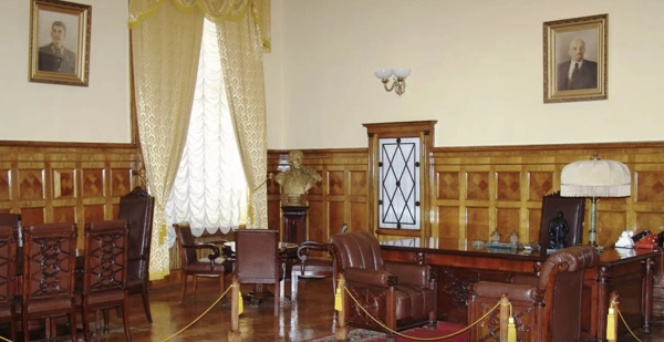 Рабочий кабинет маршала Жукова в музее на Знаменке